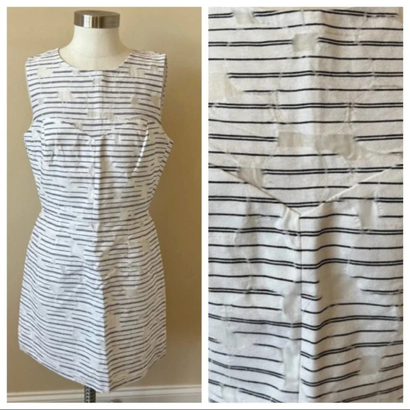 Milly Striped Sleeveless Fit & Flare Dress Size 8 White & Black 14434 - Picture 1 of 7